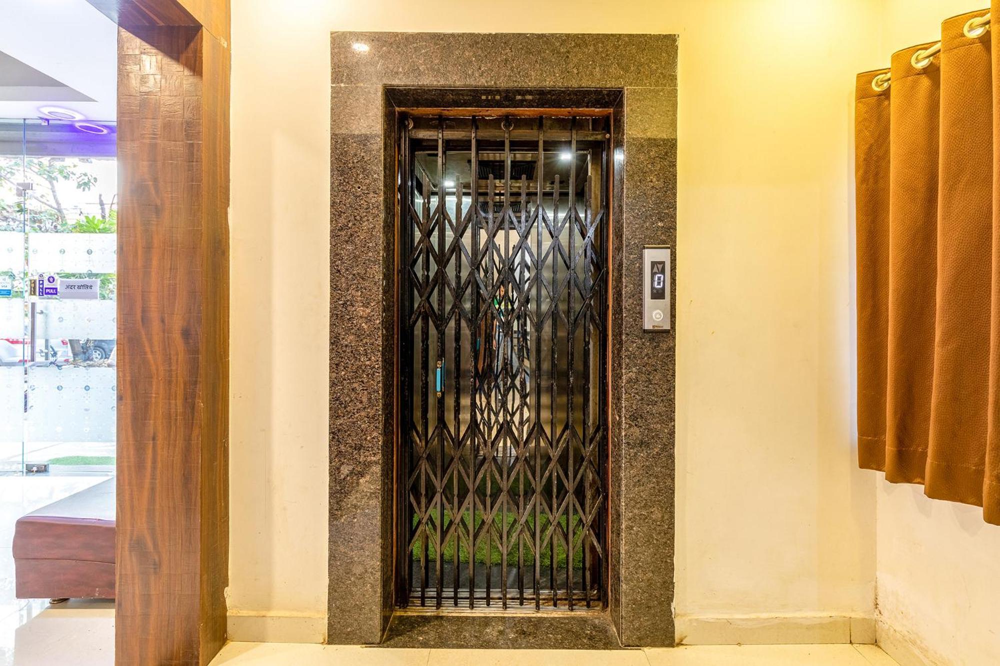 Fabhotel Ocean Pearl Μποπάλ Εξωτερικό φωτογραφία