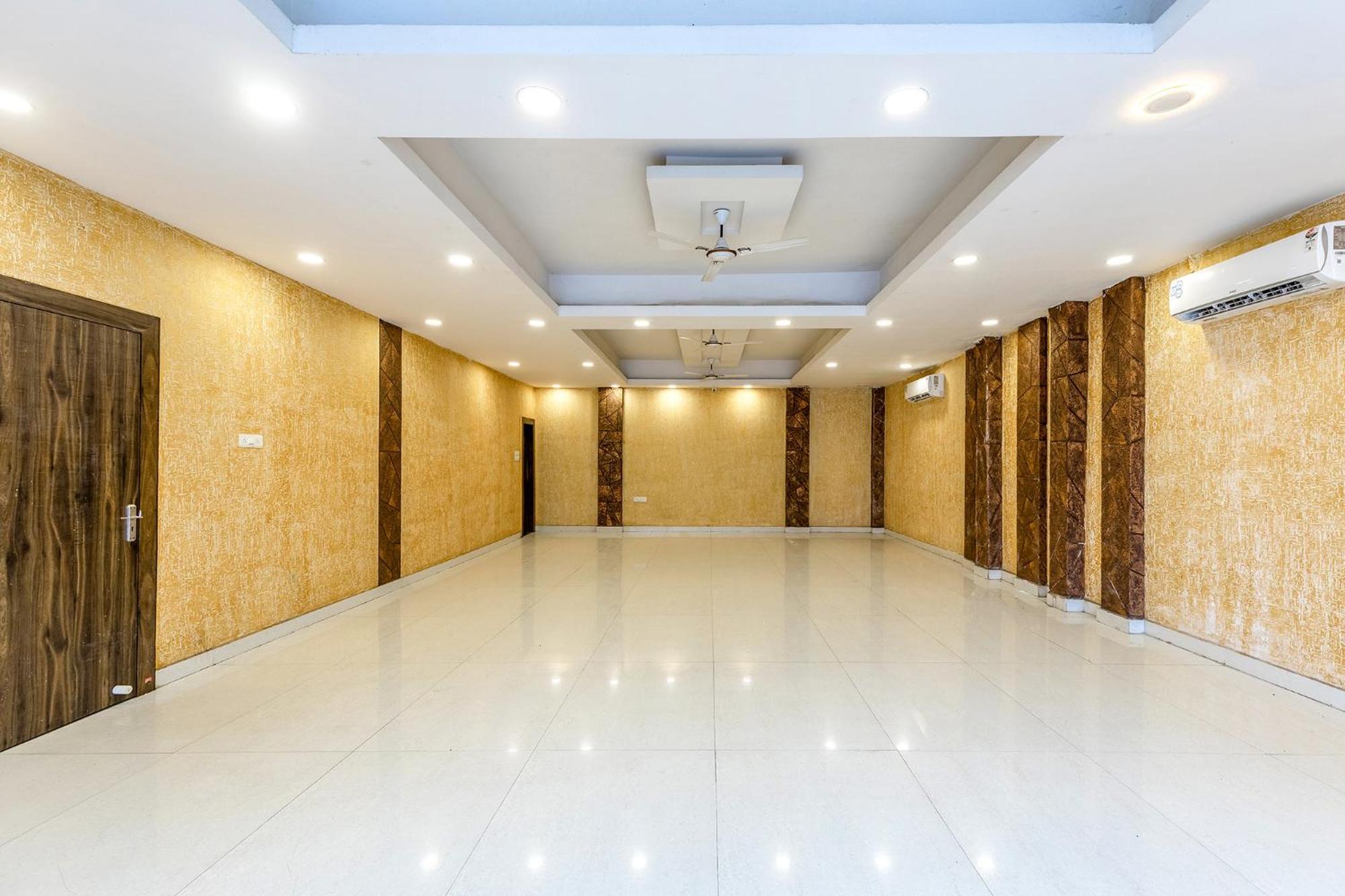 Fabhotel Ocean Pearl Μποπάλ Εξωτερικό φωτογραφία