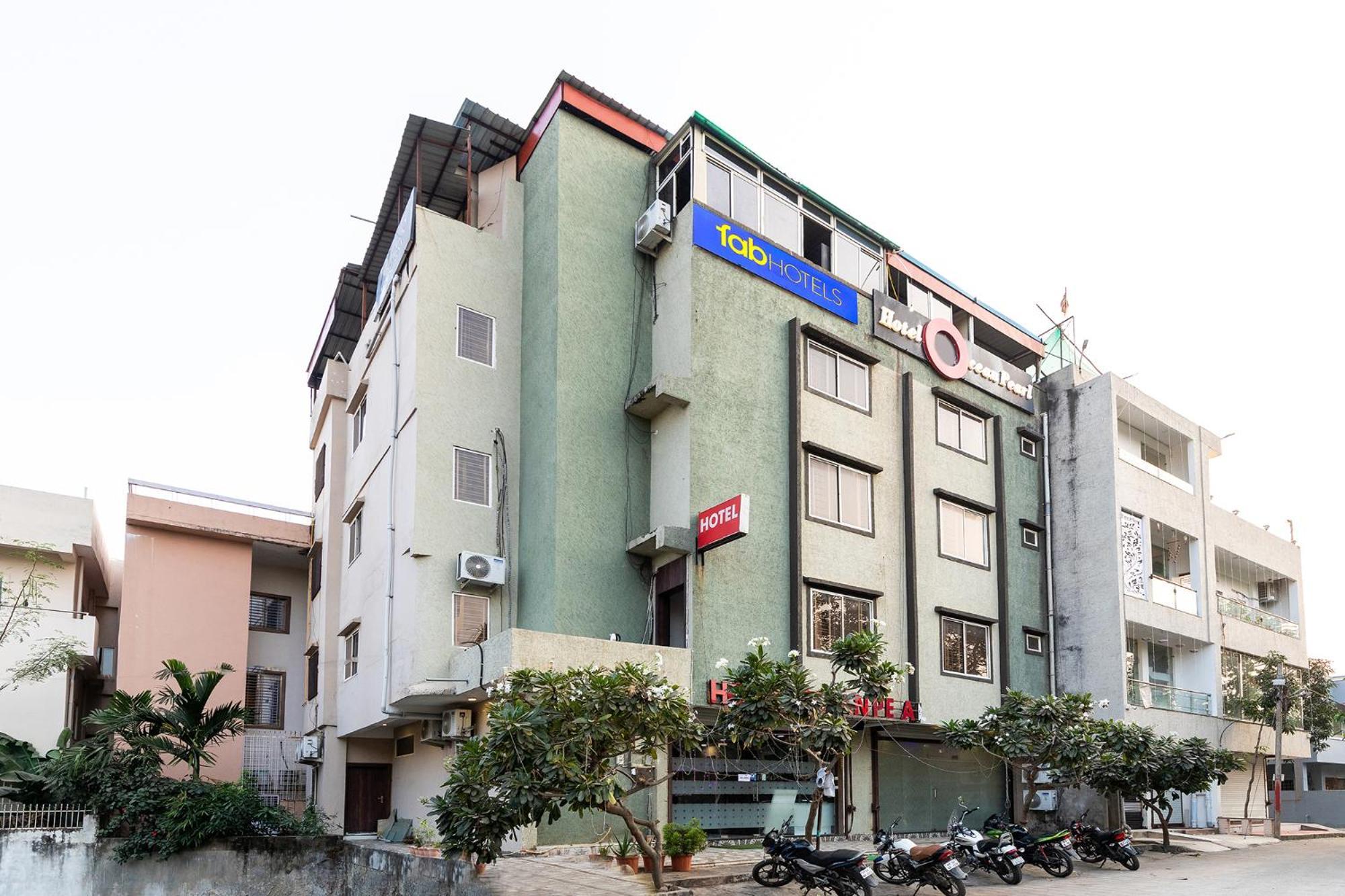 Fabhotel Ocean Pearl Μποπάλ Εξωτερικό φωτογραφία